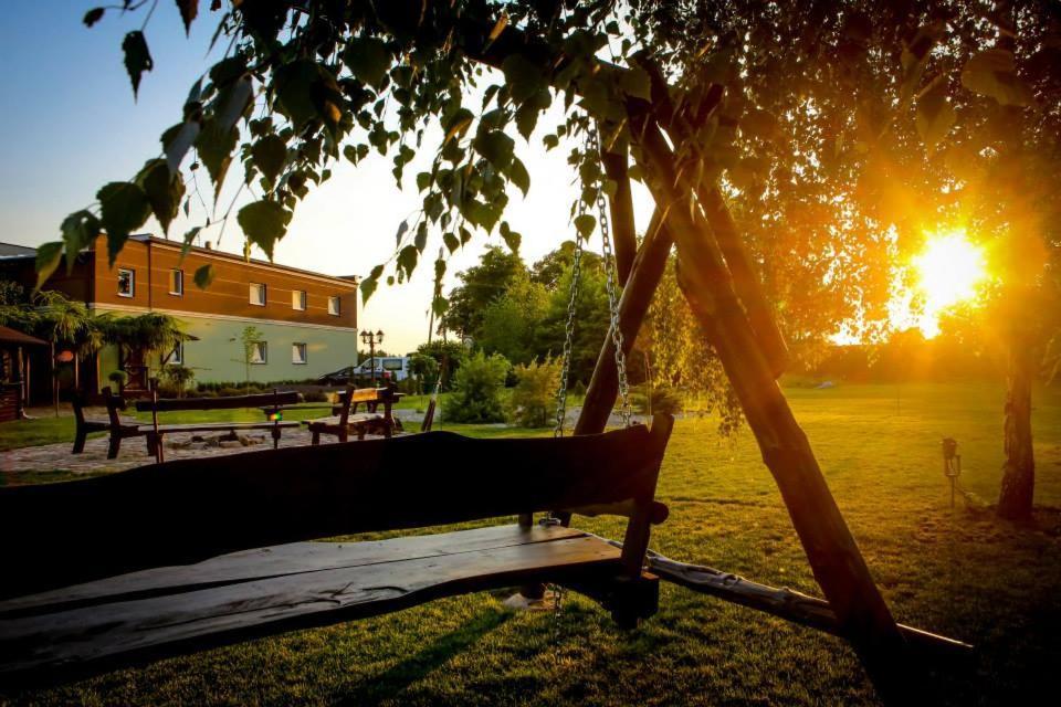 Hostel Ranczo Daniela Pobiedziska Exteriér fotografie